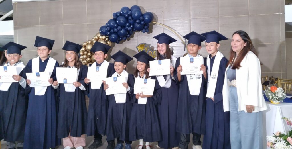 Graduación primaria GSS